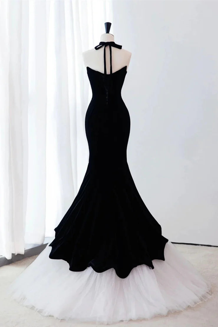 Vestido de fiesta largo de tul con corte sirena sin tirantes
